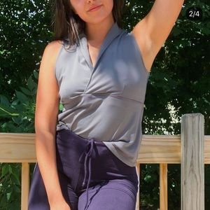 Lululemon tank